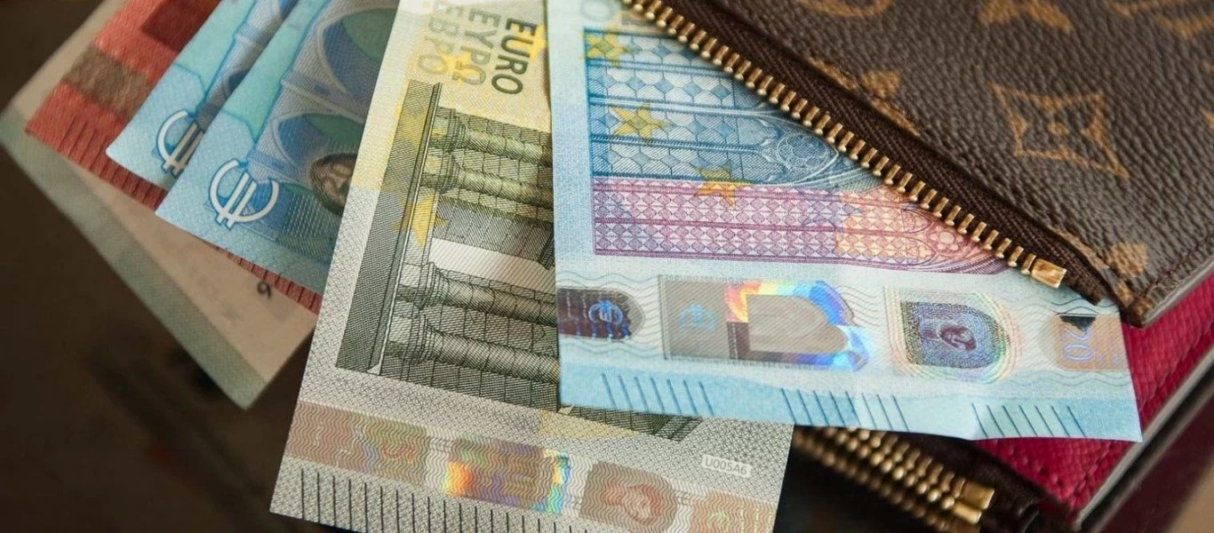 ΟΠΕΚΑ: Κλείνει αύριο προσωρινά η πλατφόρμα για το οικογενειακό επίδομα Α21